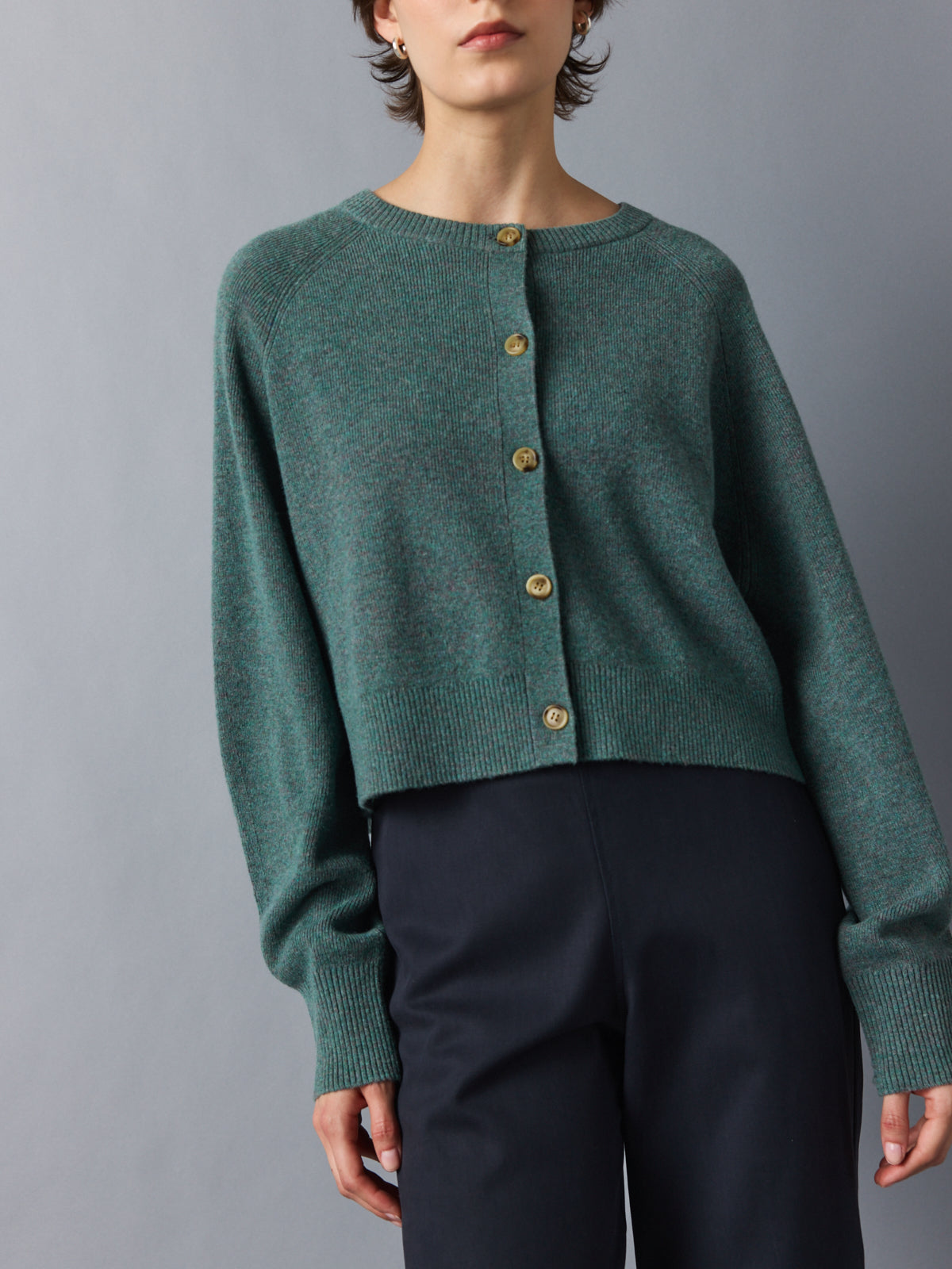 Shirley Cardi Cardigan 25a Lichen – Rue Blanche
