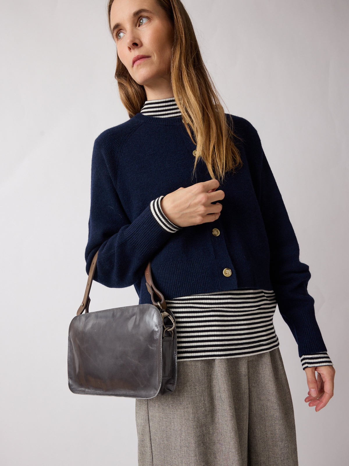 Clutchy Tom Grey leather bag - Ellen Truijen – Rue Blanche