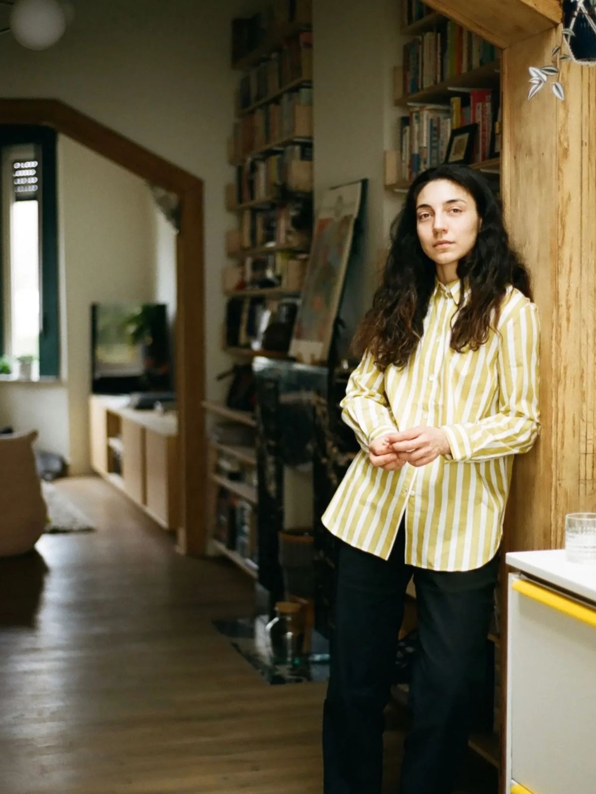 SS23 #rueblancheportraits LARA CHEDRAOUI