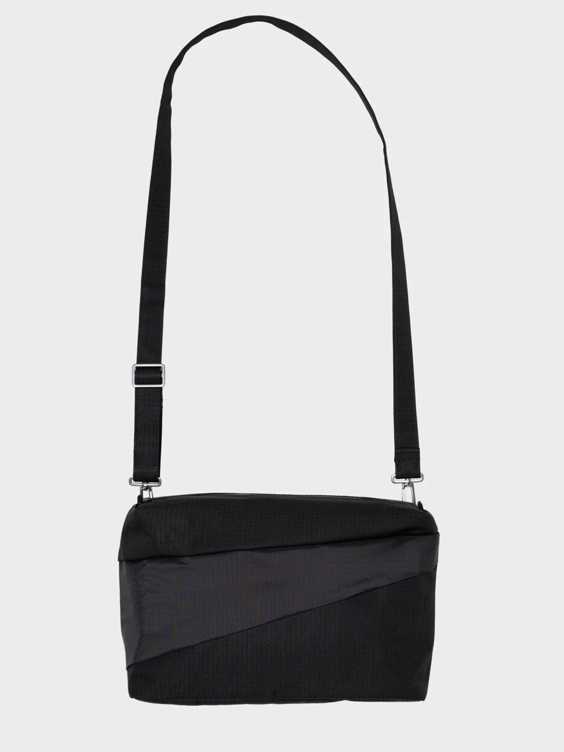 The Bum Bag Medium Black - Susan Bijl – Rue Blanche