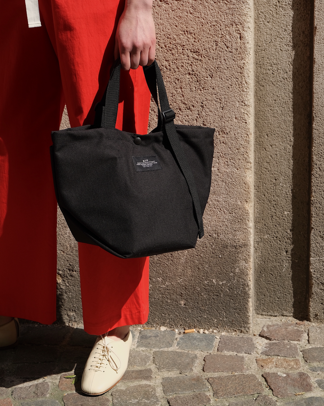 Carry-all black bag - Bags in Progress