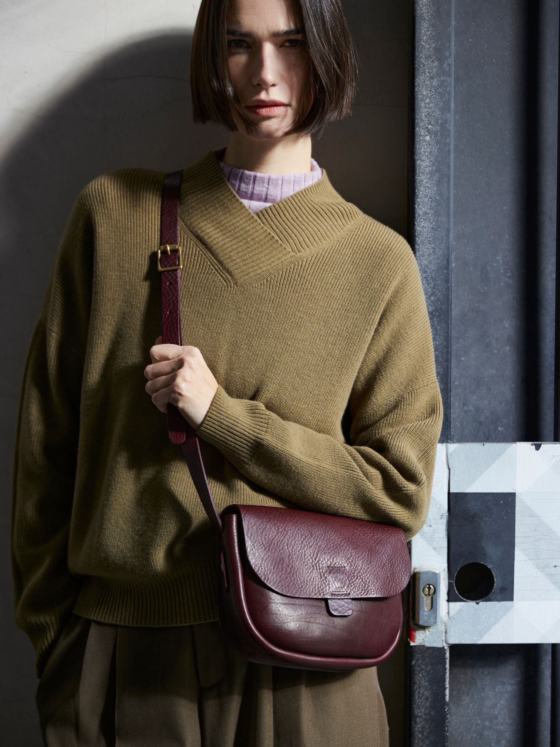 rue blanche Orbed Tap bag grape - Kate Sheridan