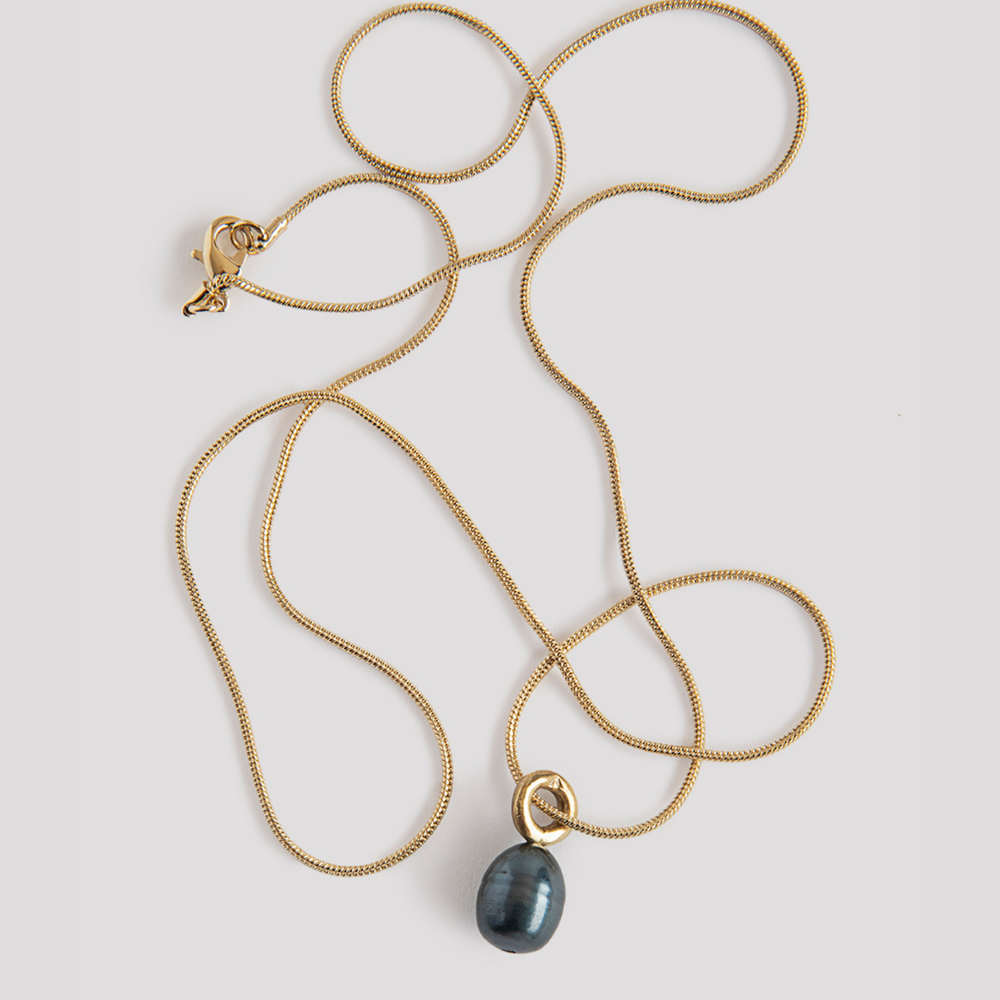 Black pearl necklace - Lepagon