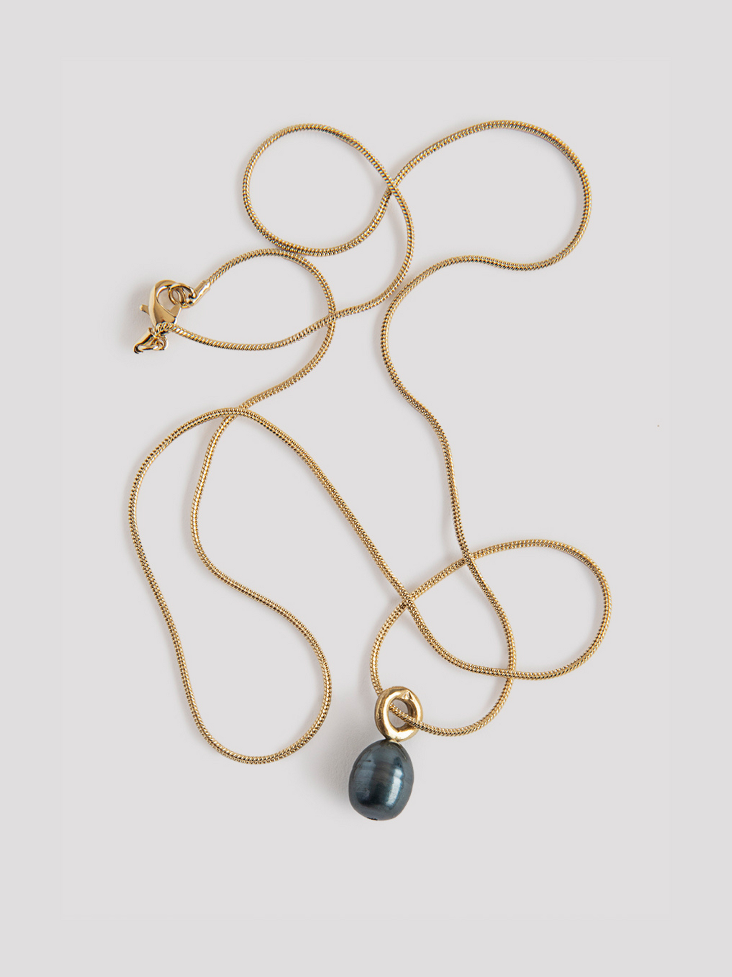 Black pearl necklace - Lepagon