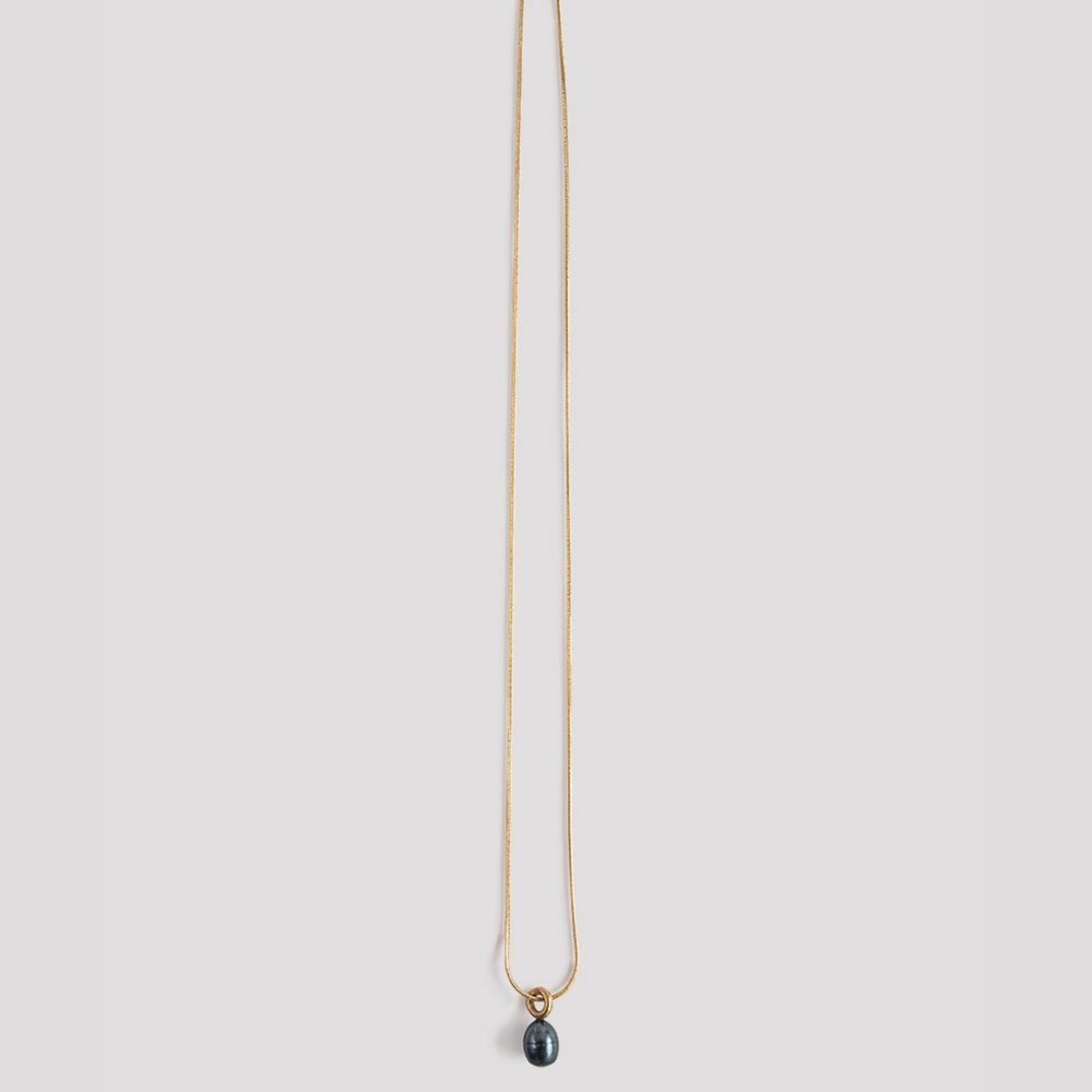 
                      
                        Black pearl necklace - Lepagon
                      
                    