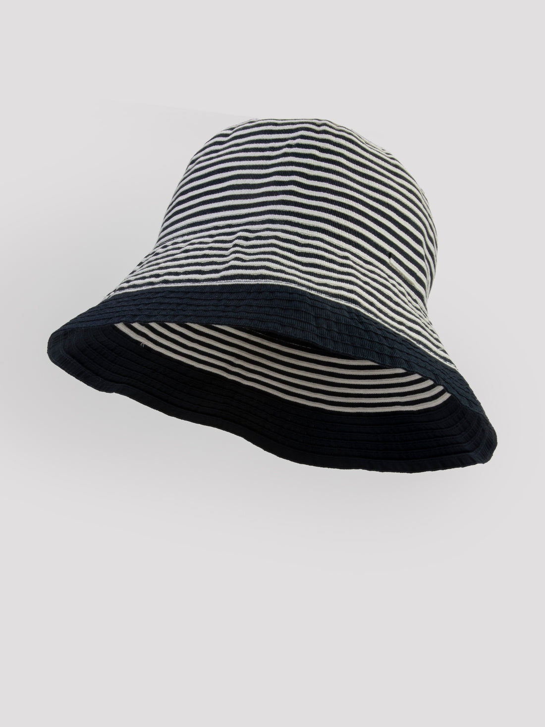 Striped cloche navy hat - Grevi