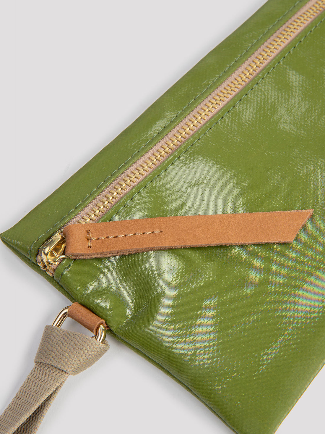 Molly linen pouch green - Jack Gomme