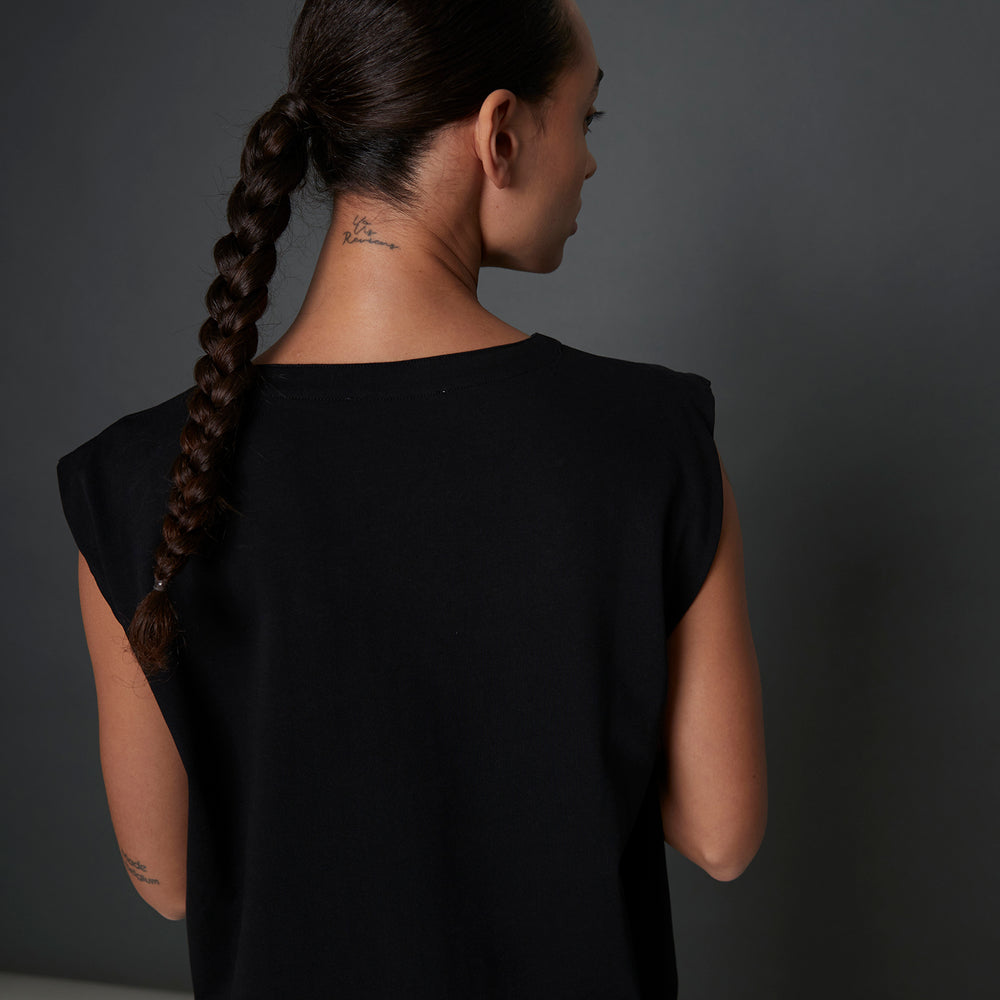 
                      
                        Net Sm 25p Black
                      
                    