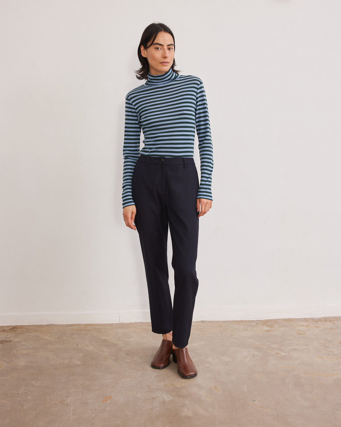 Ribfin Roll Stripe 23a Stripe