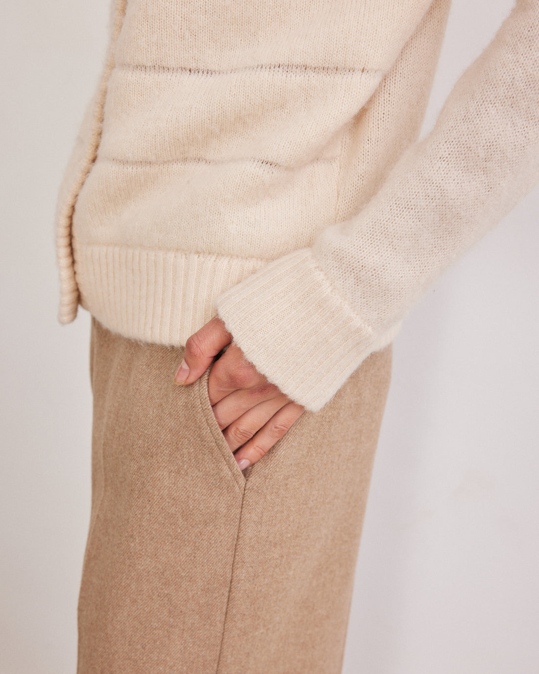 Alpa Cardi 23h Ecru