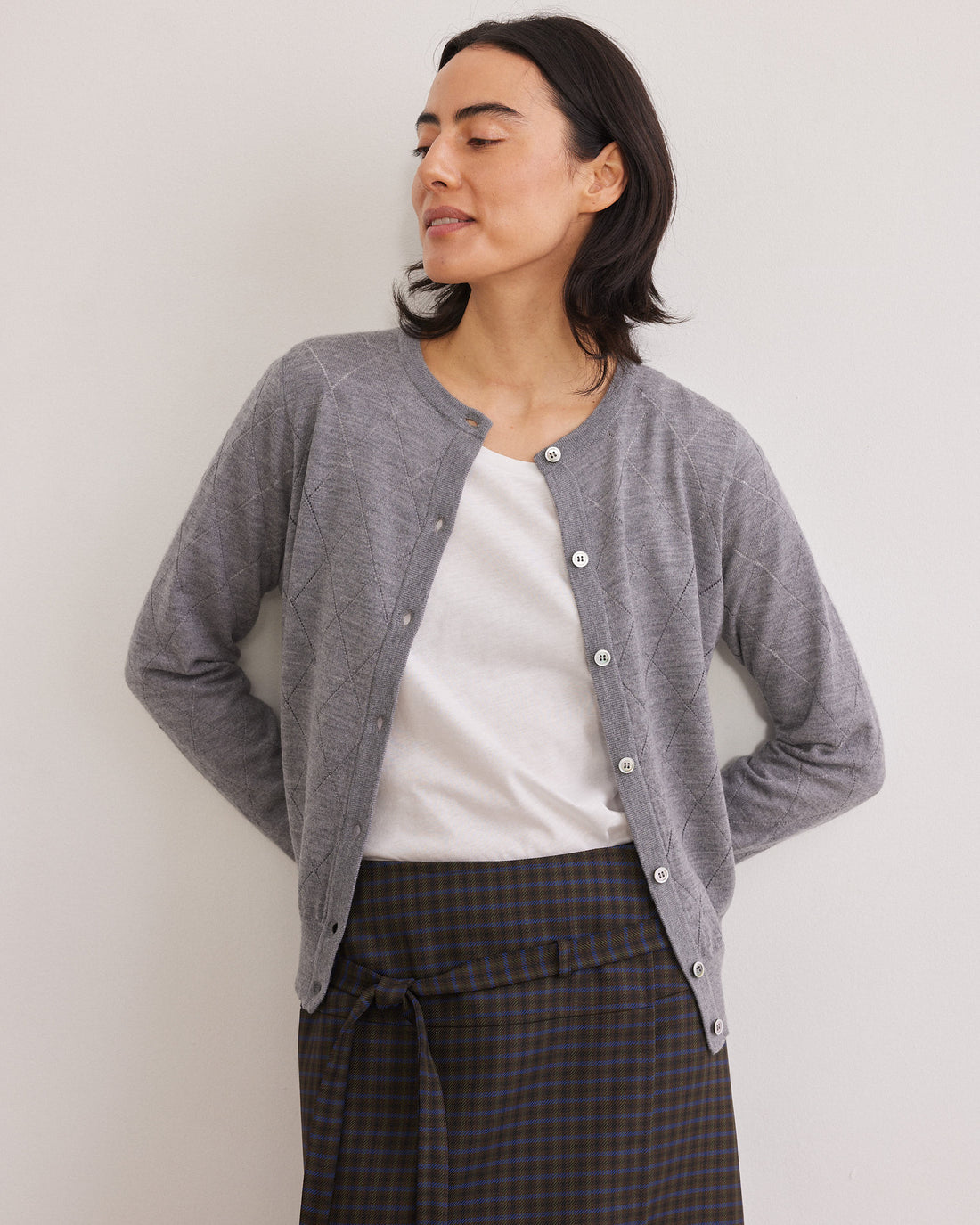 Meri48 Cardi Rond 23a  Grey Mel