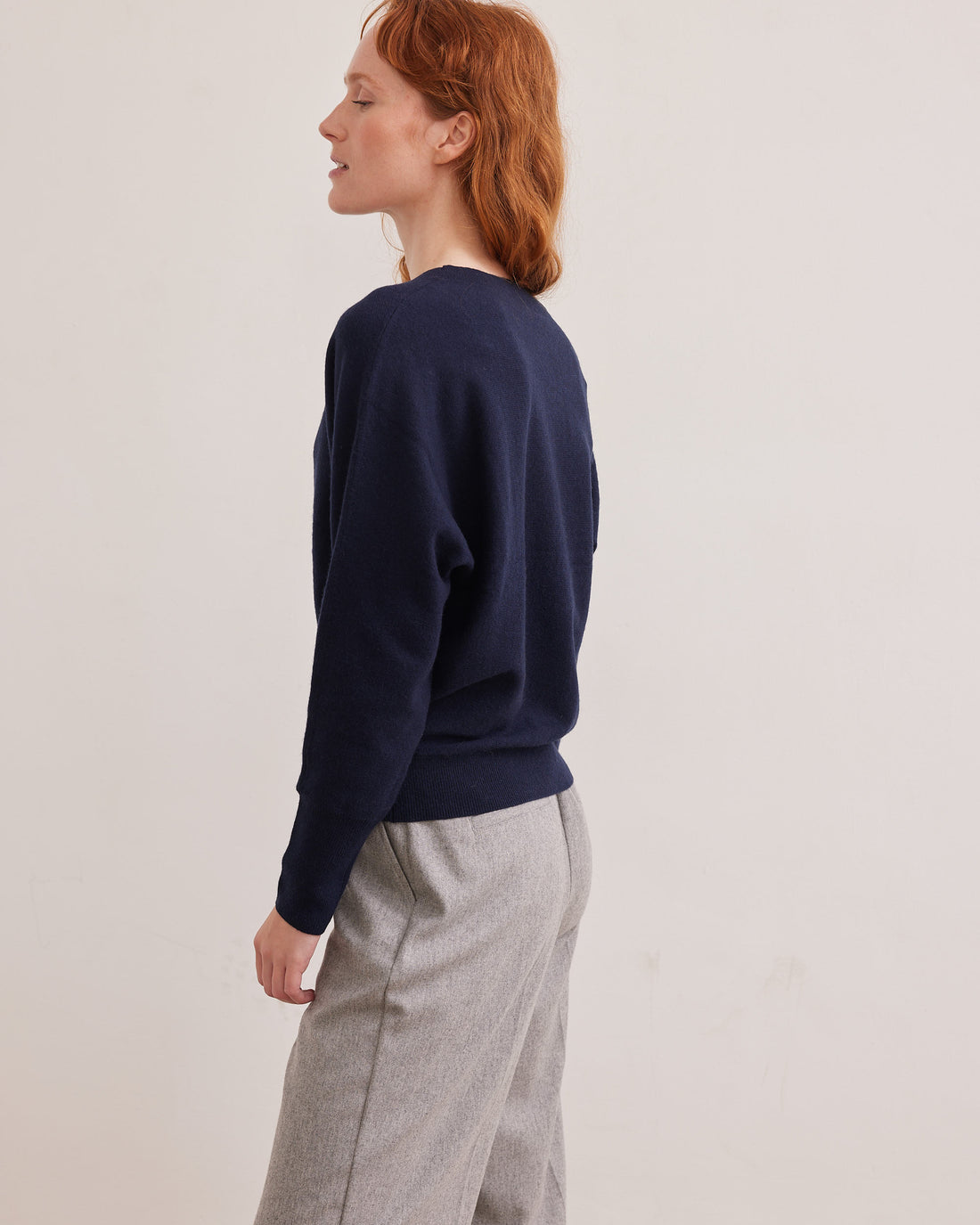 Lumina Pull 23a Navy