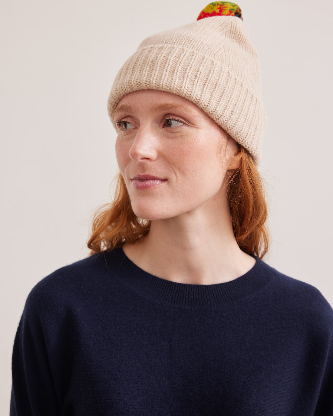 Pompom hat oatmeal - Jo Gordon