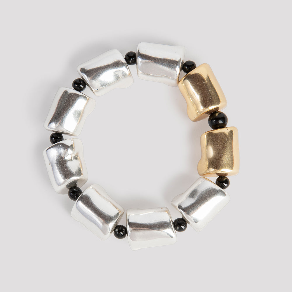 
                      
                        silver bracelet - Angela Caputi
                      
                    