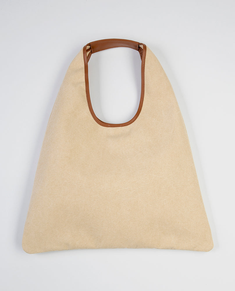 
                      
                        Sac triangle en toile - Arron
                      
                    